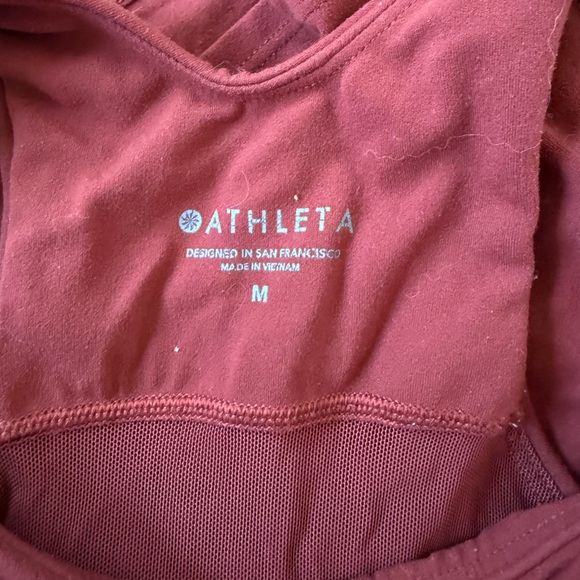 Athleta Conscious Crop A-C - Picture 3 of 3